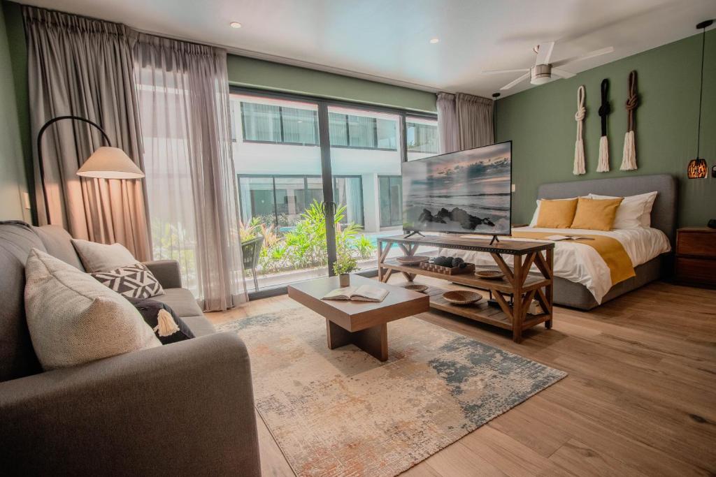 Sensai Downtown Luxury Condo photo 2