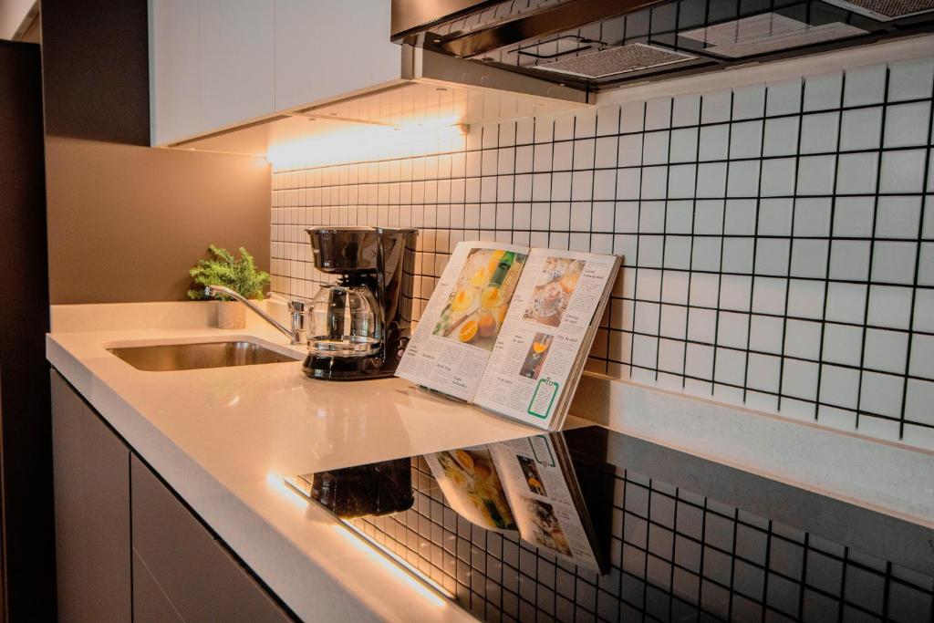 Sensai Downtown Luxury Condo photo 3