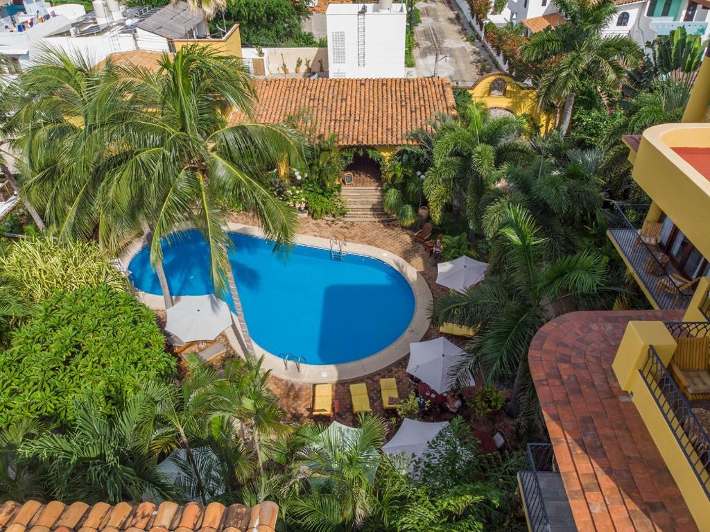 Suites La Hacienda photo 2