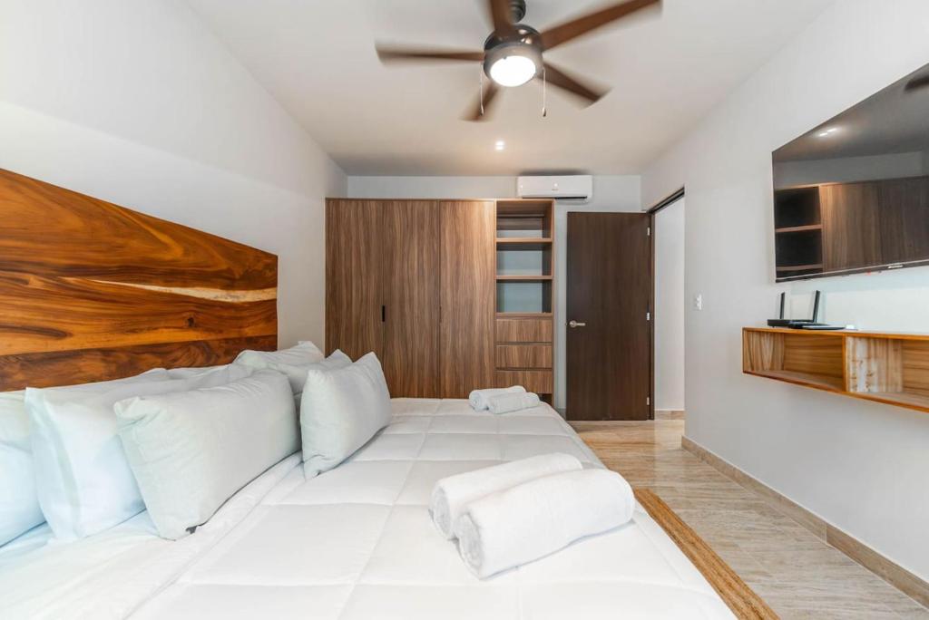 1Bd Suite W Private Balcony and Pool in Aldea Zama photo 2