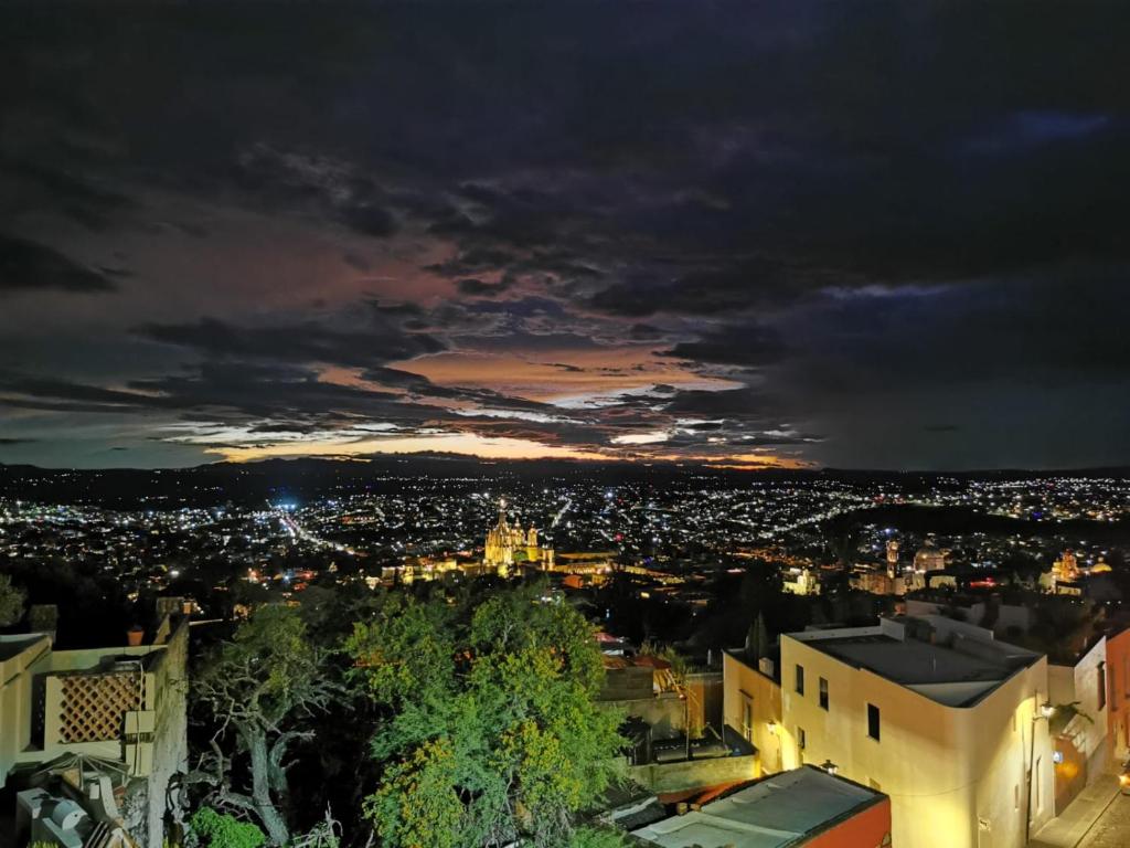 Suites H la ermita photo 2
