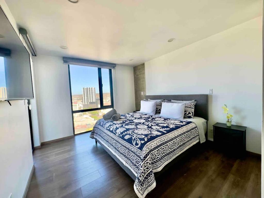 Tijuana Condo at Avenida Revolución 9th floor photo 2