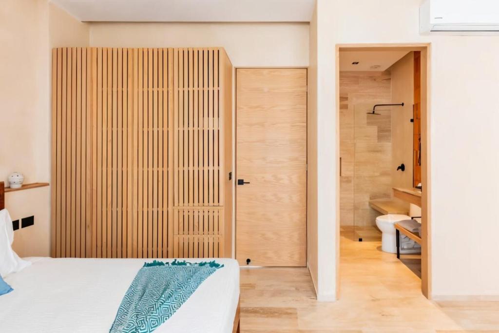 Xaana Private Pool 2 bed wifi 300 Mbps Rooftop photo 3
