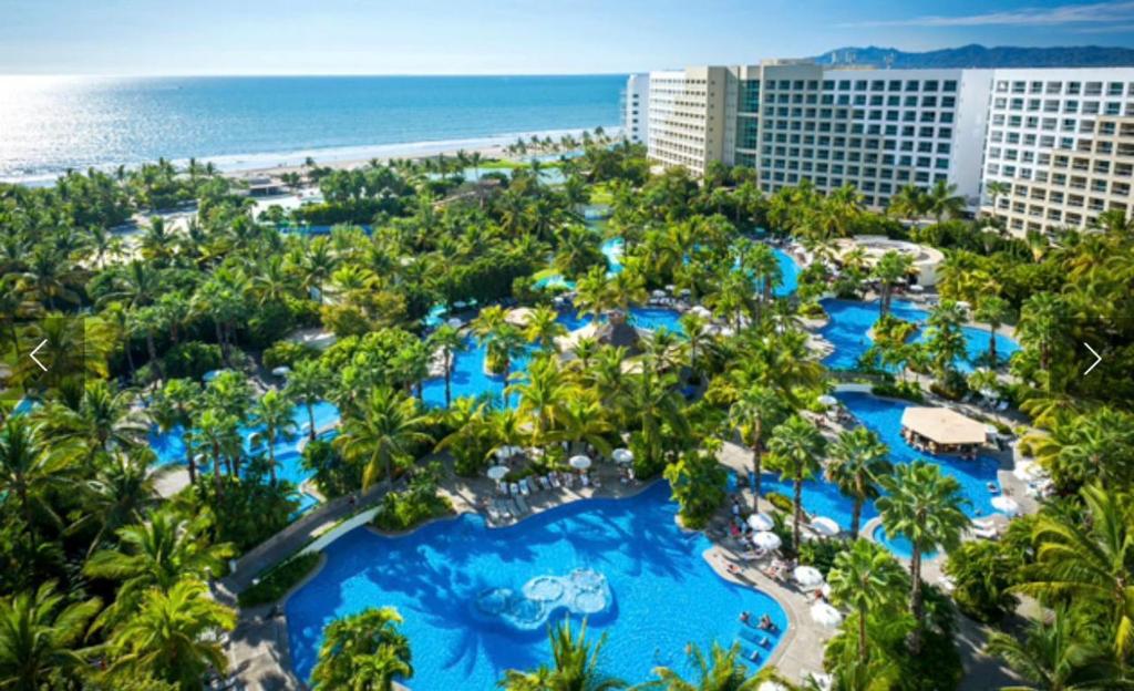 Mayan Palace photo 3
