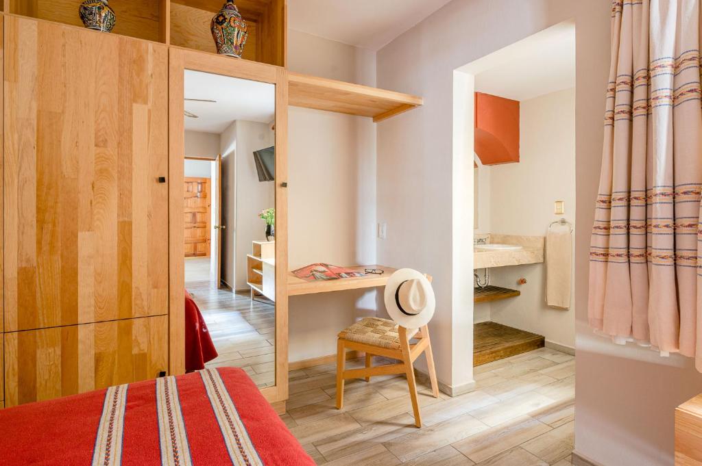 Suites Parador Santo Domingo de G. photo 2