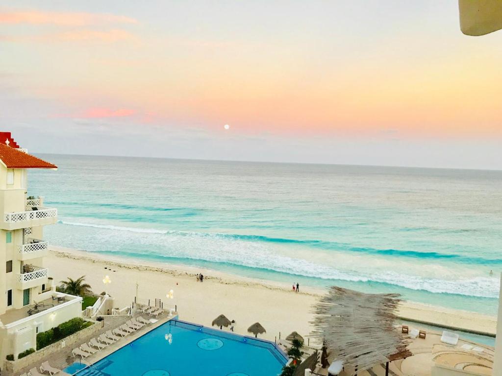 OVA Apartments Cancun photo 3