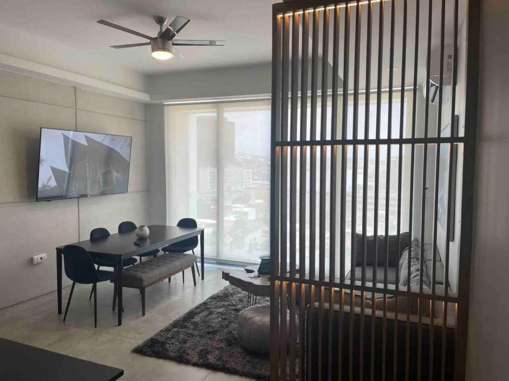 TJ Amazing and stylish 3 BR Condo — photo 1