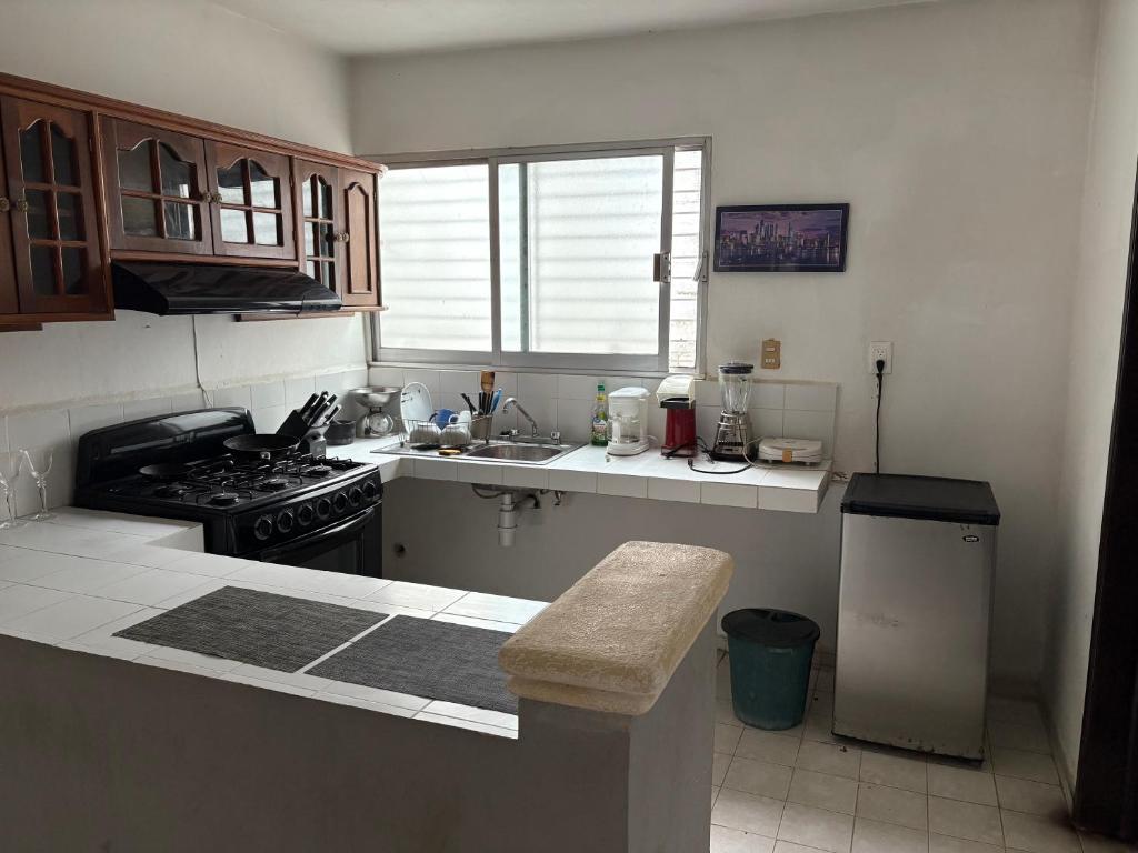 Suite 142 photo 2