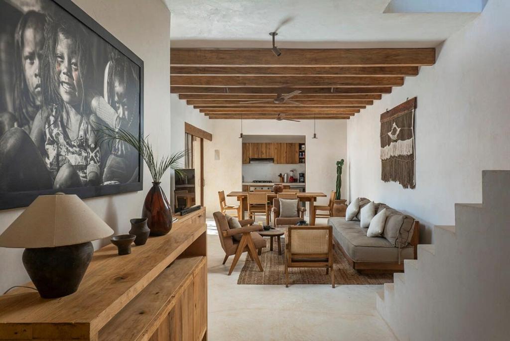 Stylish 3BR Villa with Rooftop Plunge Pool photo 3