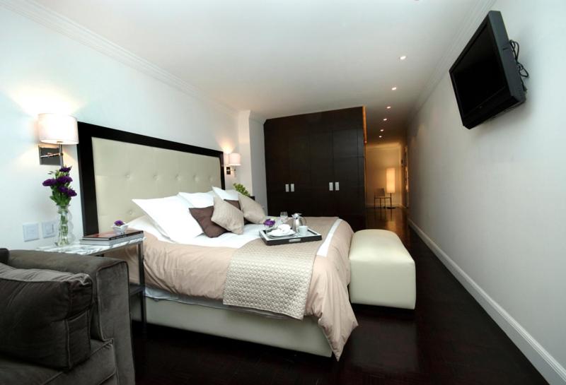 SUITES LONDRES 212 — photo 1
