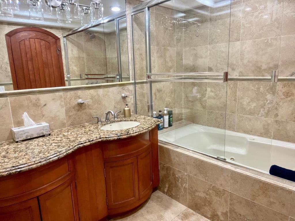 Rosarito Beach and pool access apartment 2bd 2b photo 2