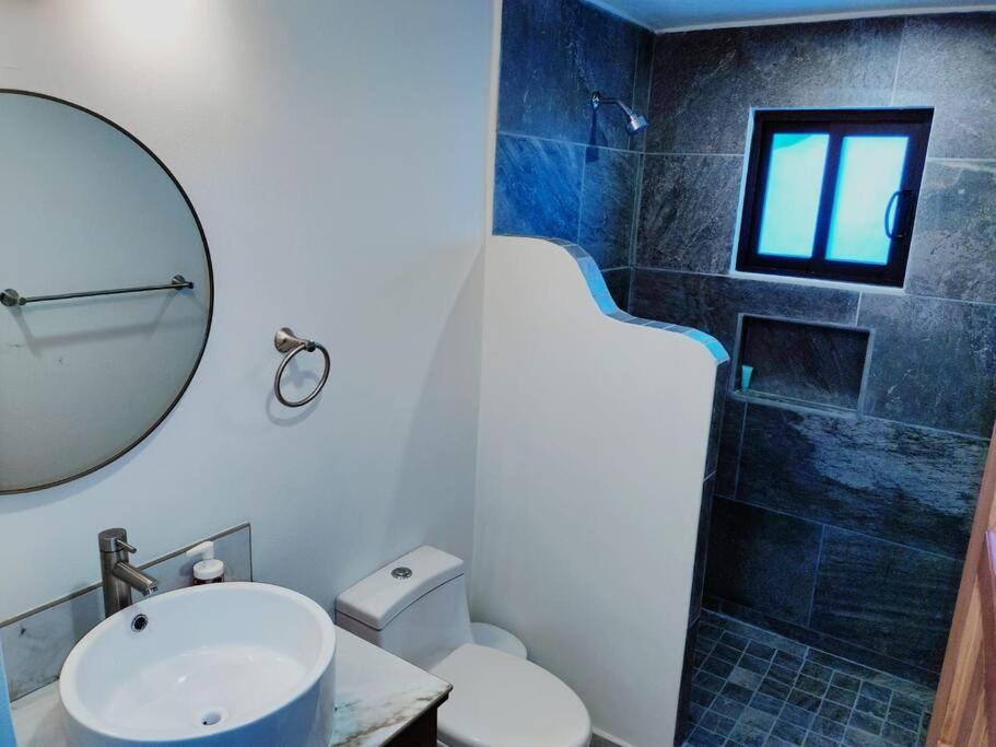 Cómodo departamento photo 3