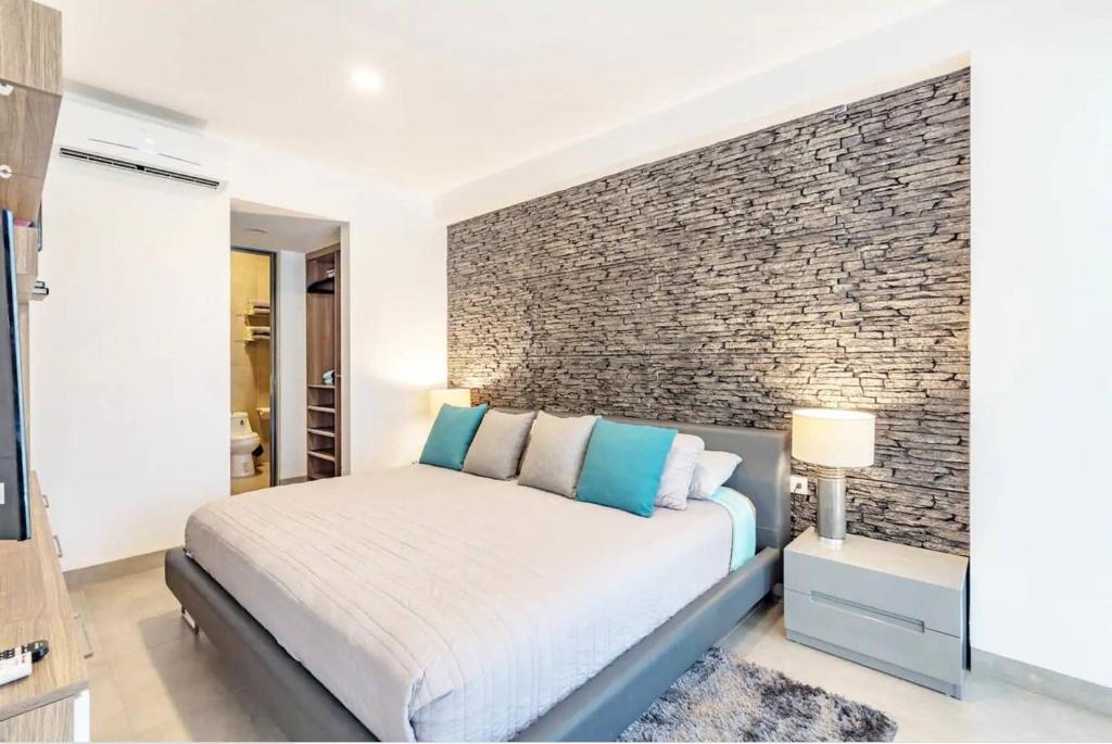 Tolok condo at Icono Playa photo 2