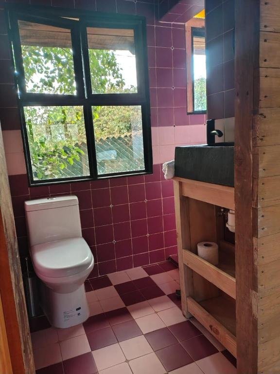 Romantic and private wooden cabin photo 3