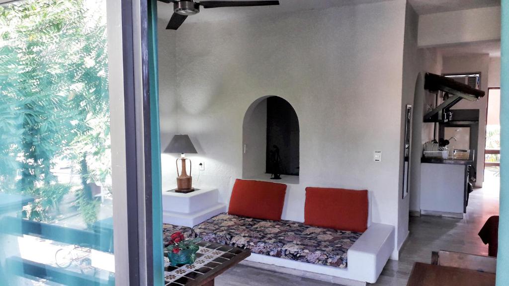 Solimar Inn Suites photo 2
