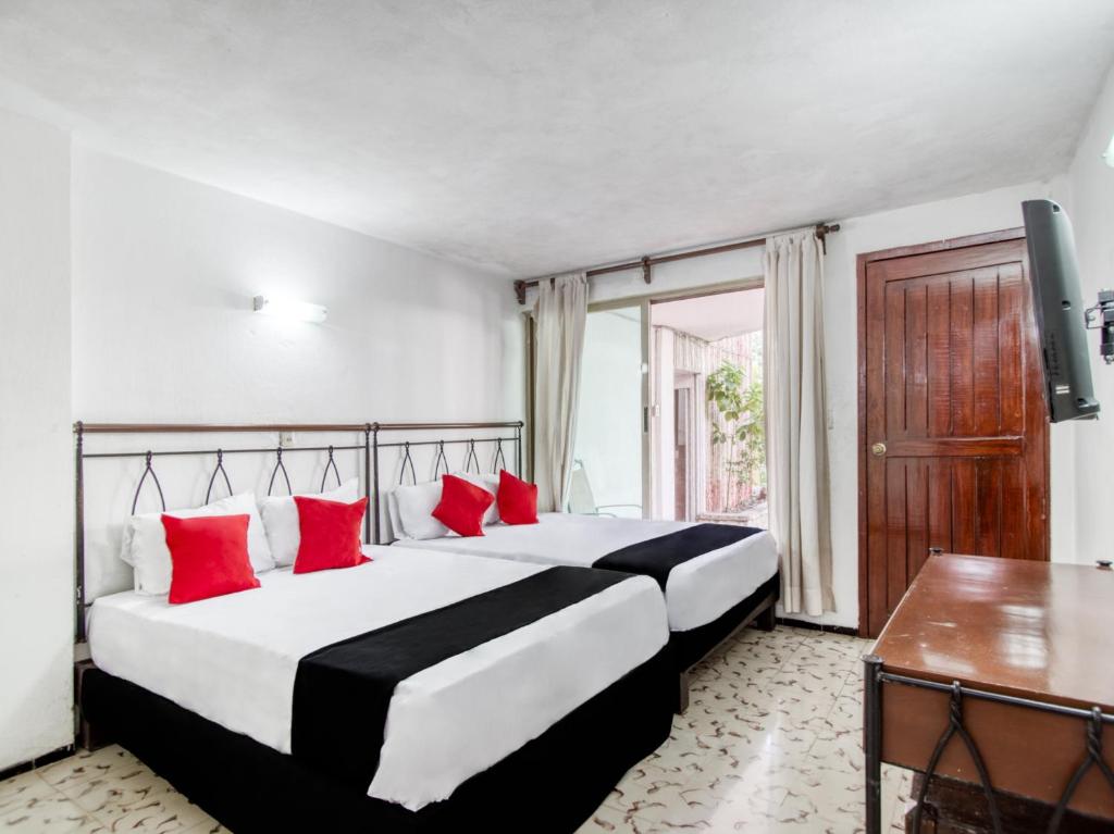 Hotel San Carlos photo 2