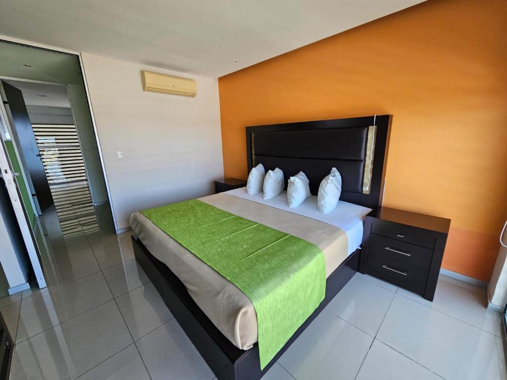Hotel Torres Eugenia photo 2