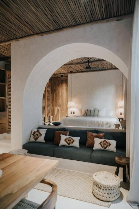 Tropical Design Dream with private Pool photo 2