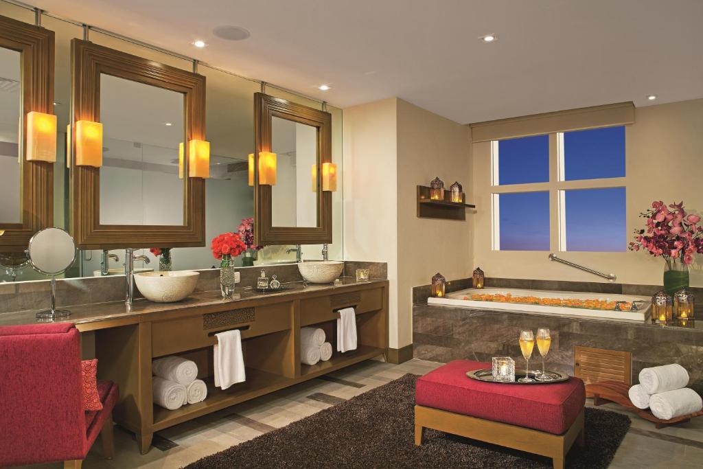 Secrets Vallarta Bay Resort & SPA - Adults Only photo 3