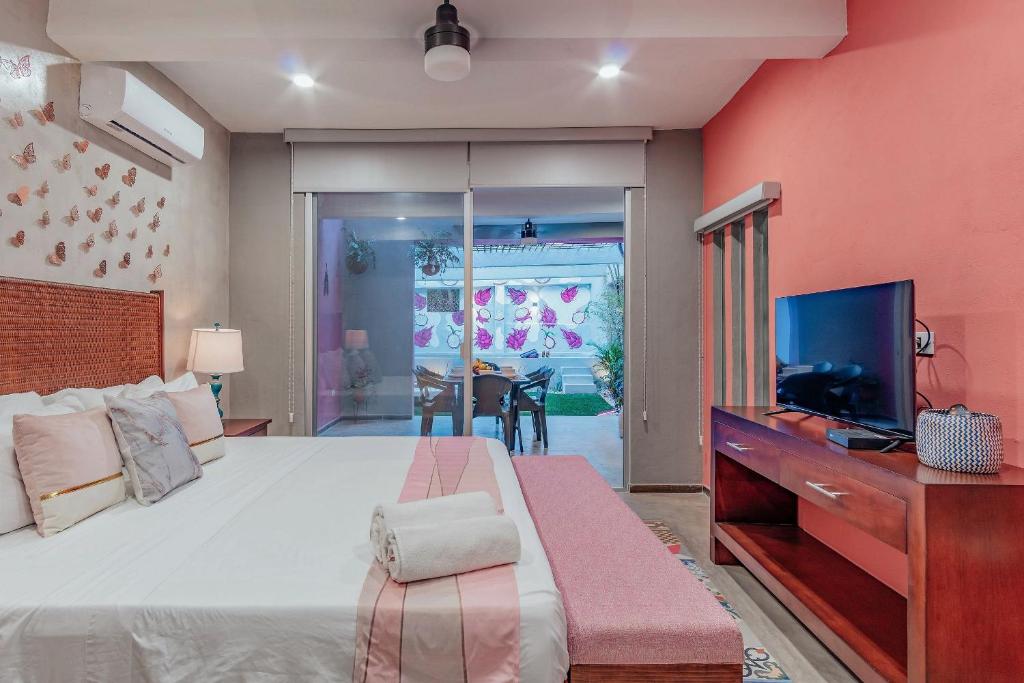 Sam Nah Luxury House in downtown Mérida photo 2