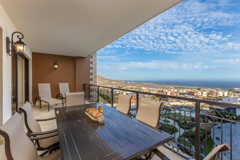 Spacious Copala Condo Ocean View & Resort Access photo 2