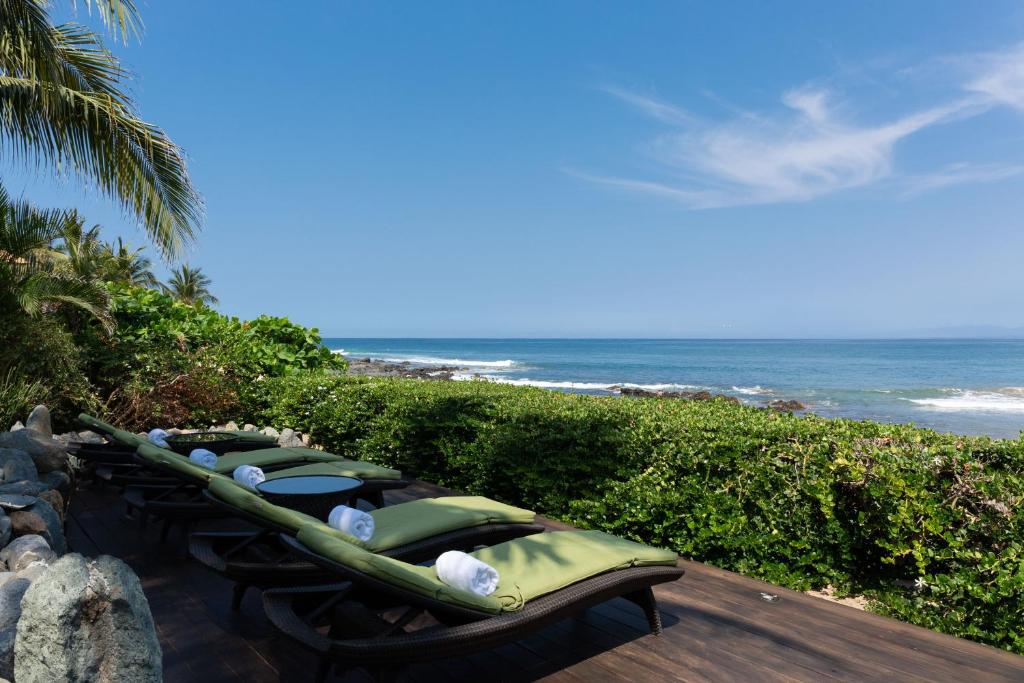 The Inn Manzanillo Bay photo 2