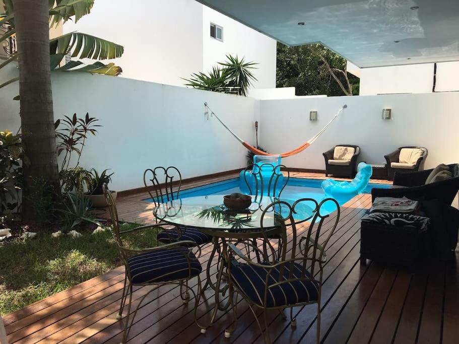 Spacious Luxury Home photo 3