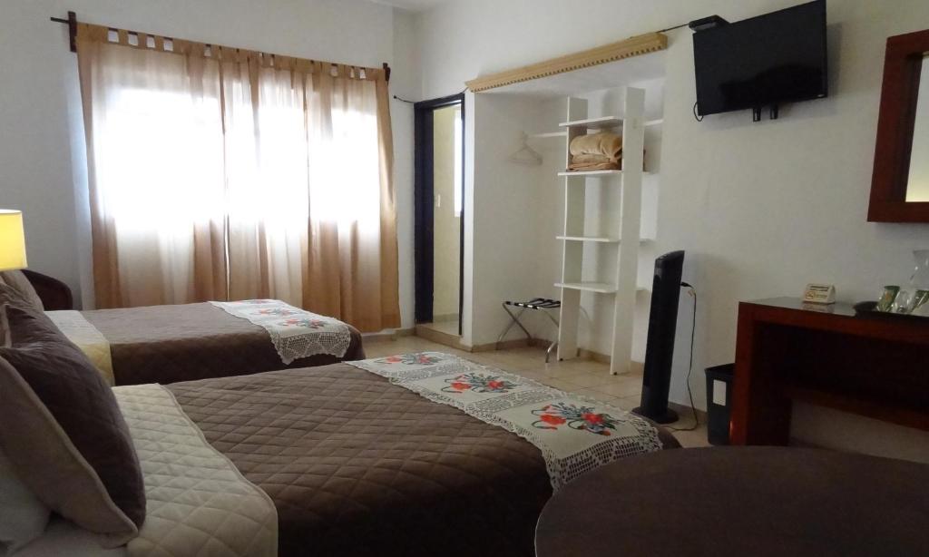 Hotel San Miguel Penjamo photo 3