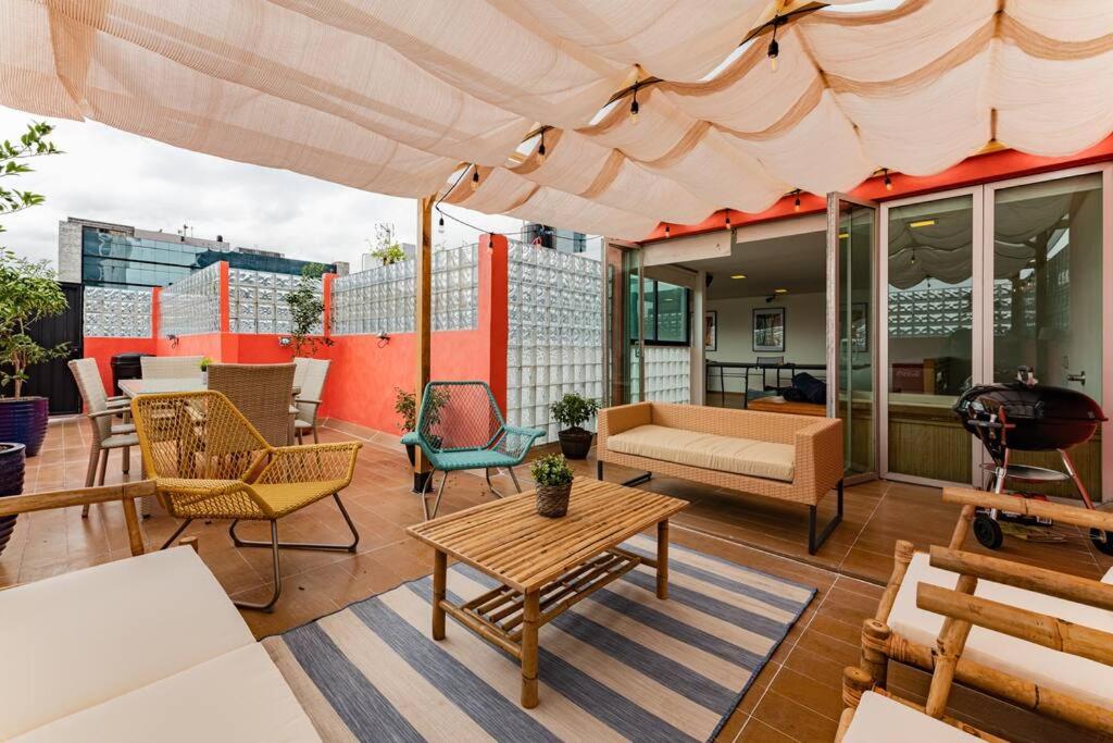 Stylish apartment with private roof top & jacuzzi — photo 1