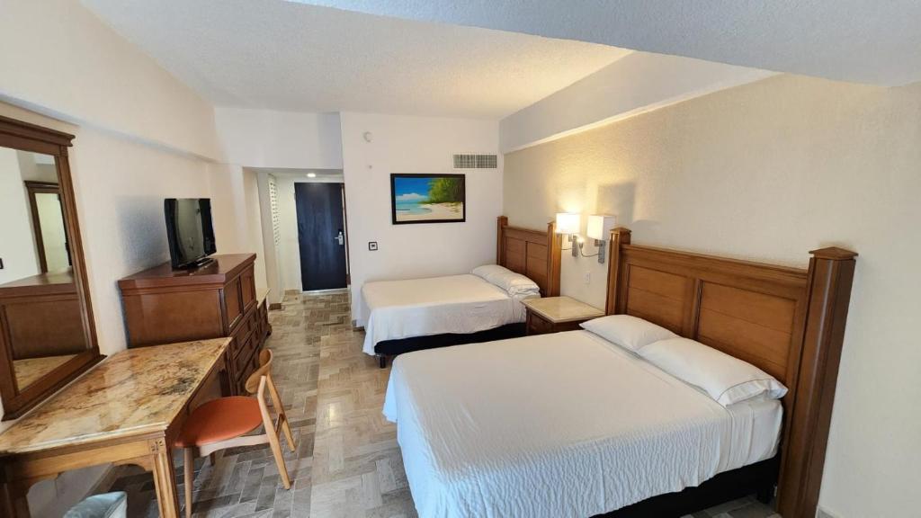 Copacabana Beach Hotel Acapulco photo 3