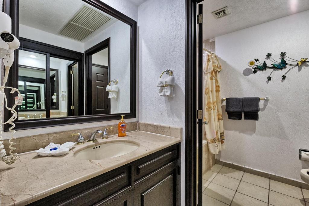 Sonoran Spa 304-N photo 3