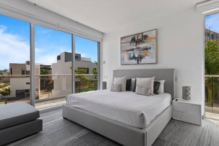Comfy 3BR photo 3