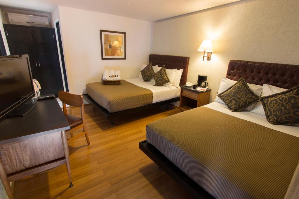 Hotel Rio Tequisquiapan photo 2