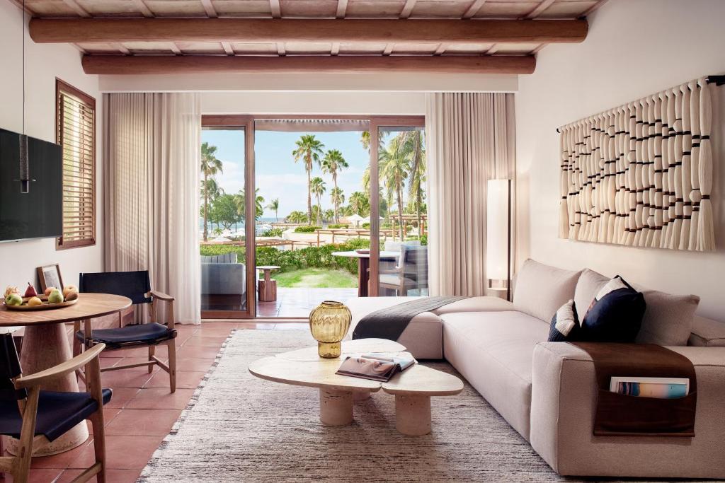 The St. Regis Punta Mita Resort photo 3