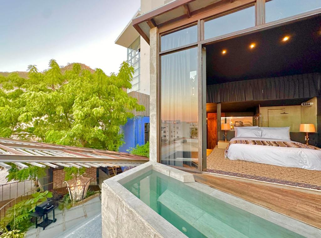 Spa Suite a Unique Cabo Oasis at The Oliver photo 3