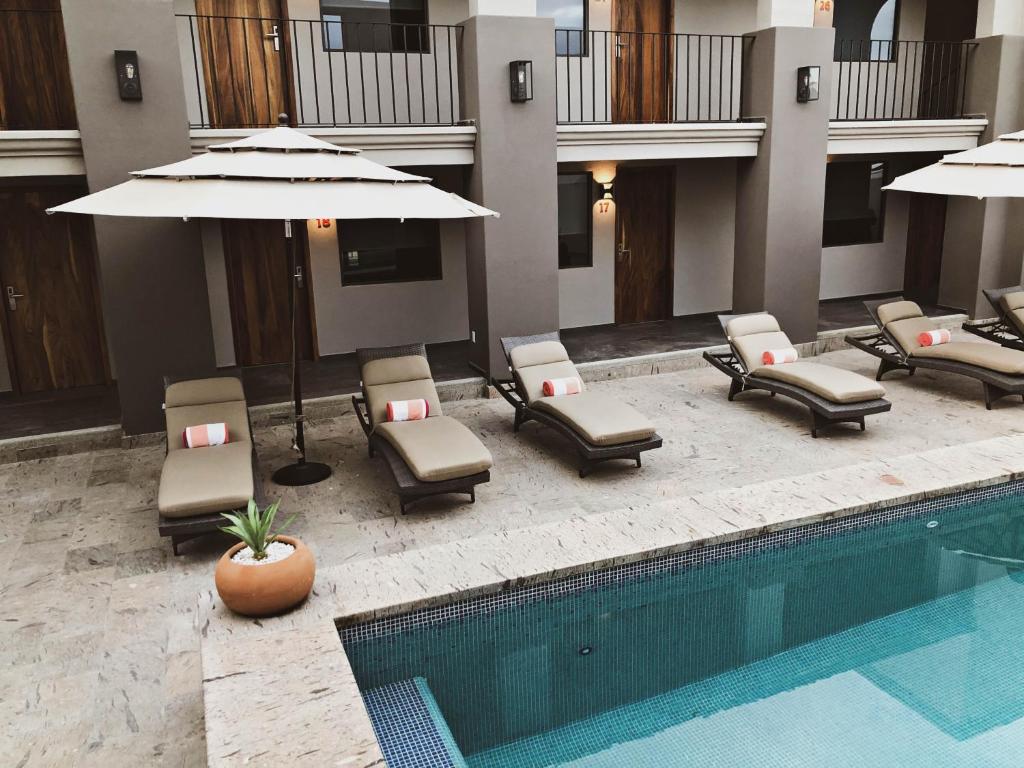 SIX TWO FOUR Urban Beach Hotel — photo 1