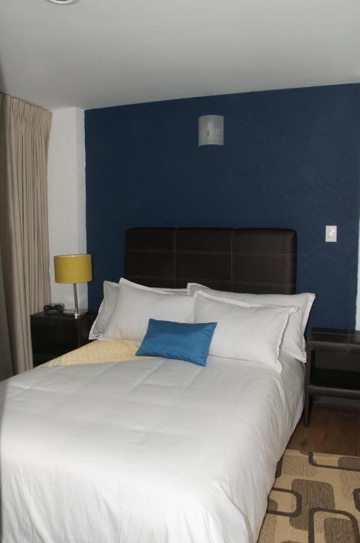 Suites Berna 12 photo 2