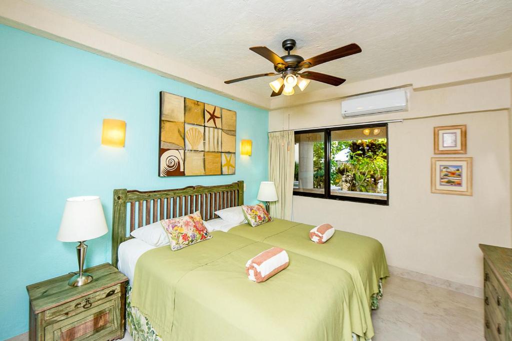 Xaman Ha Beach Front Condo photo 2