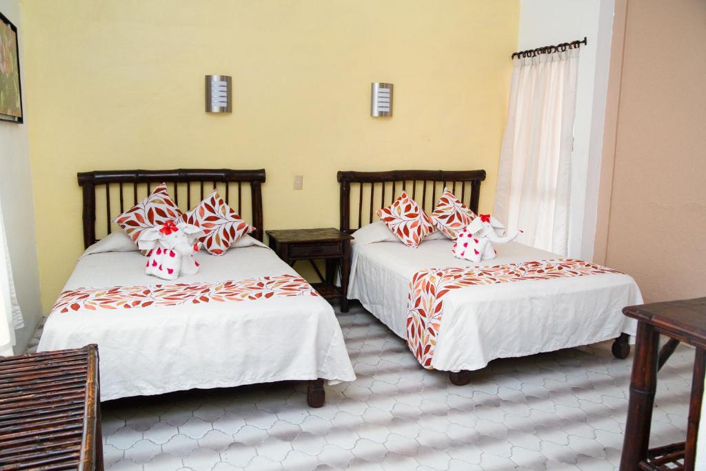 Hotel Zihua Caracol photo 2