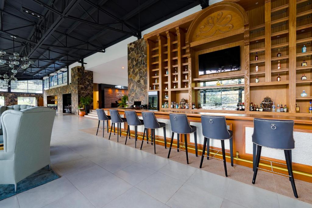 Sierra Lago Resort & Spa Hotel photo 2