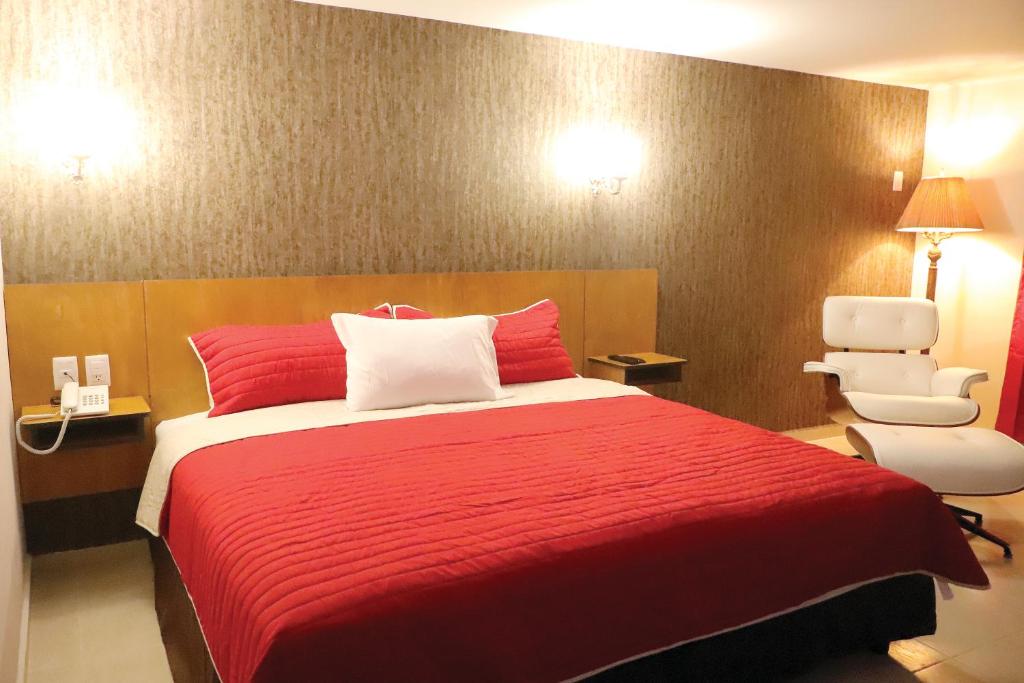 Royal Madero Inn photo 2