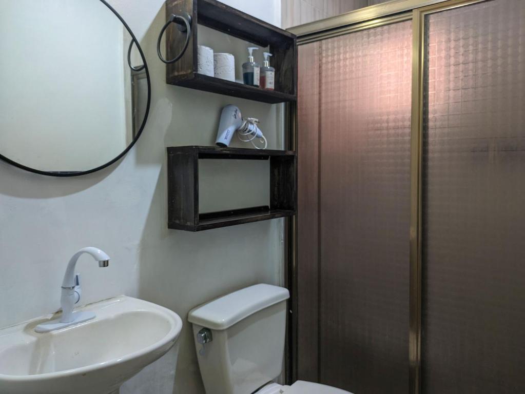Remote Work in Cozy & Peaceful Suite Steps to Beach & 5th Ave Patio Fast WiFi AC UVA14 photo 3