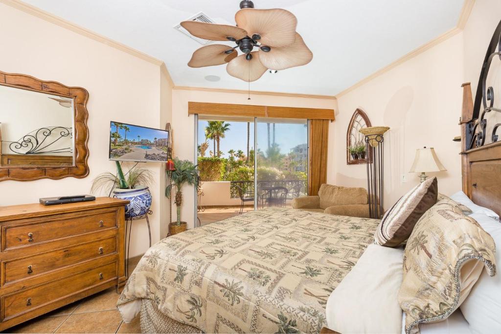 Casa Blanca photo 2
