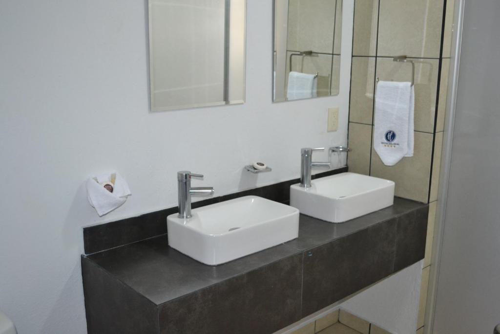 Hotel Suites del Real photo 3
