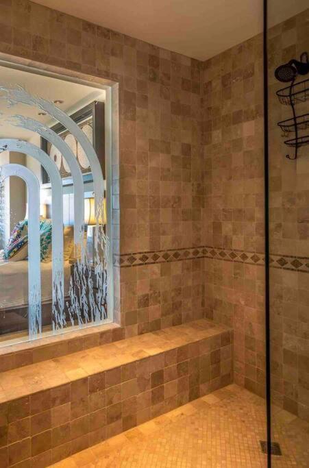Tortuga-World Class Ocean Front Villa5 500ft photo 3