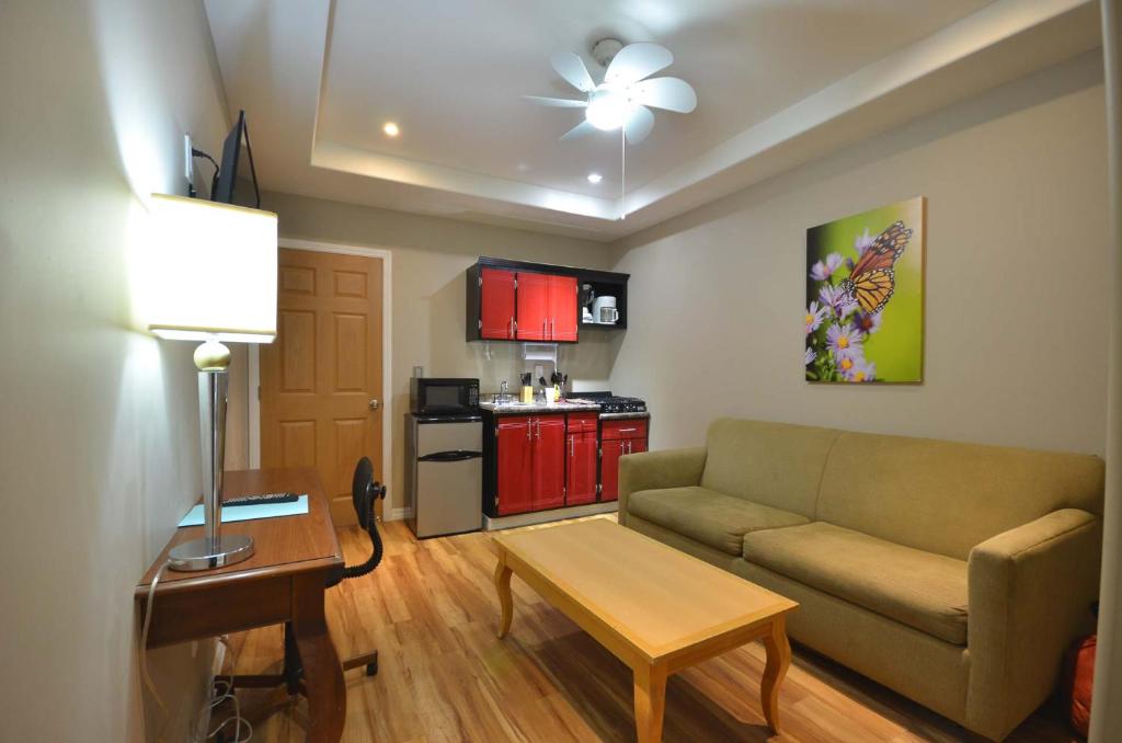 Suites del Sol — photo 1