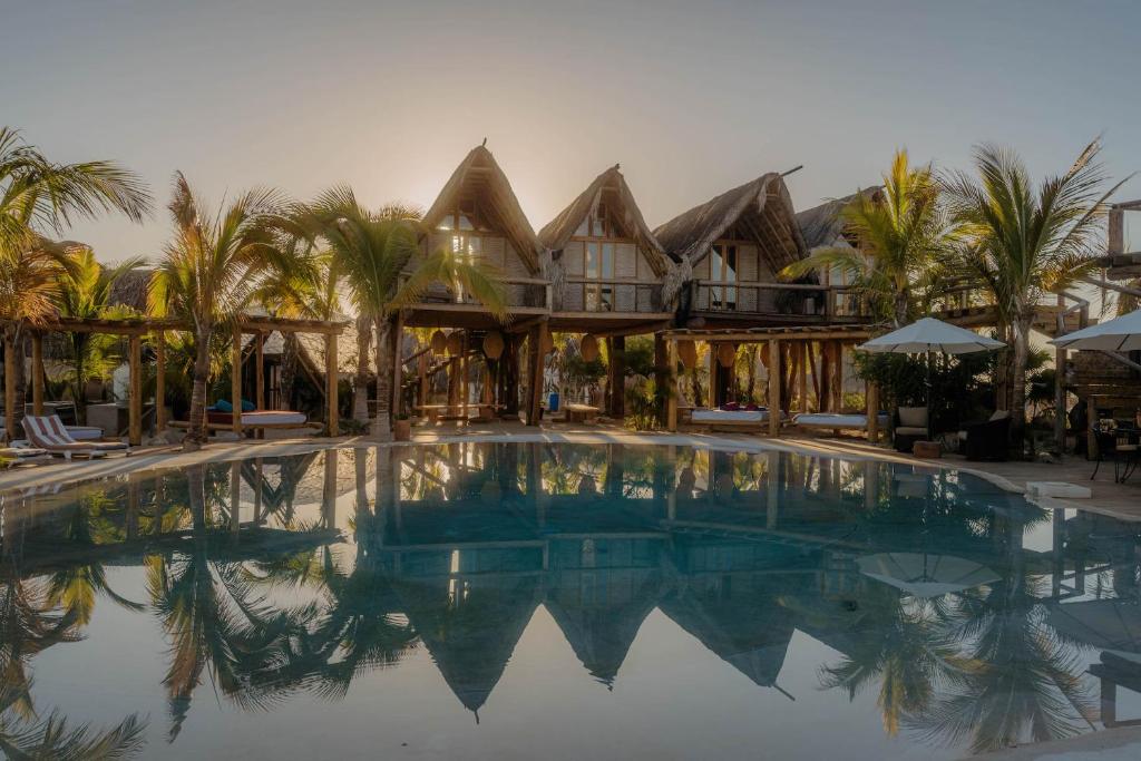 Baja Nomads Hotel - Adults 15 Plus — photo 1