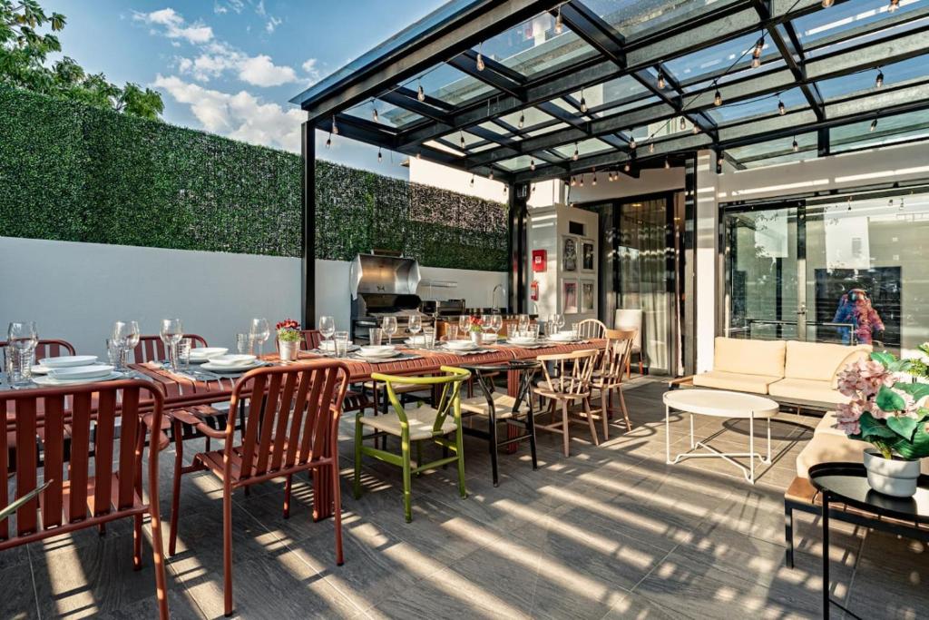 Spacious 6BR Home with Gym and Terrace in Roma Sur — photo 1
