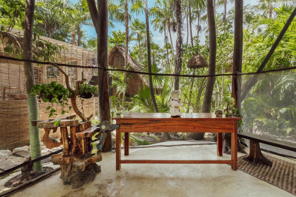 Yaxchen Tulum Cabañas & Cenote photo 2