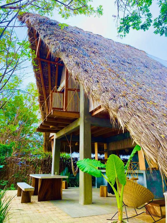 cabaña a pasos del mar en la costa — photo 1